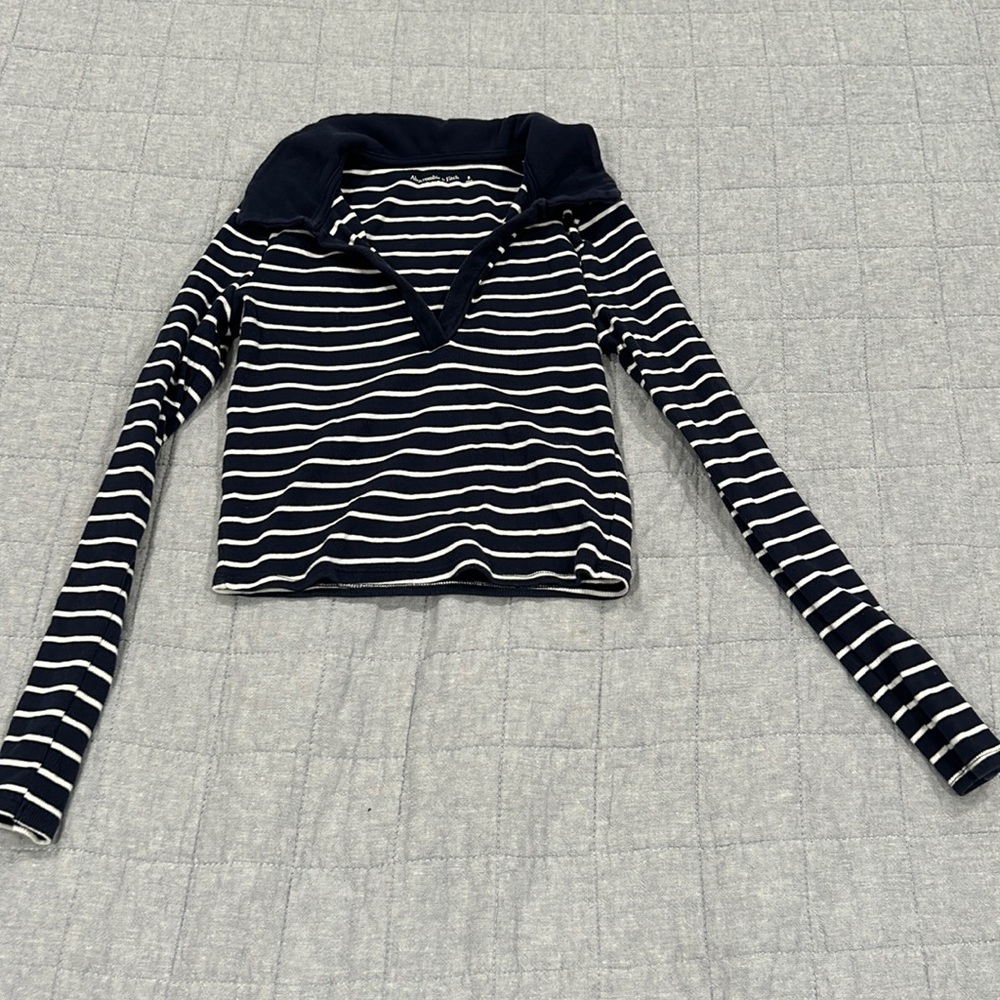 Abercrombie ribbed shirt